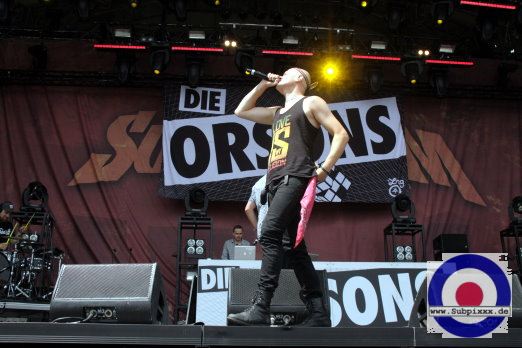 Die Orsons (D) 27. Summer Jam Festival - Fuehlinger See, Koeln - Red Stage 07. Juli 2012 (13).JPG